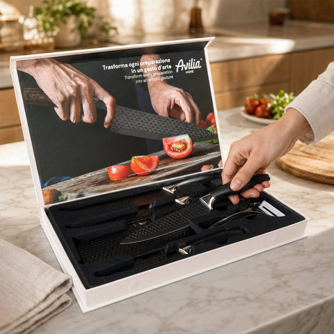 Set Coltelli da Cucina 6 Pezzi in Acciaio Inox con Motivo a Diamante, Completo di: Coltello da Chef, Trancio, Multiuso, Mannaia, Forbici e Pelapatate