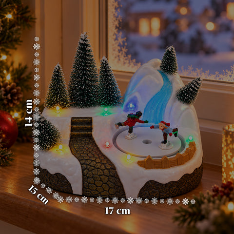 Verlicht kersttafereel met draaiend element, ledverlichting en muziek – 3 varianten: boom, kerstman, kinderen – 17x14x15 cm