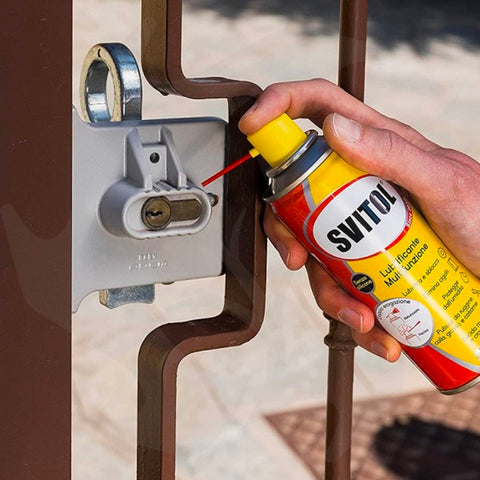 immagine-2-svitol-lubrificante-sbloccante-spray-400ml-ean-8002565043234