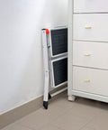 immagine-4-garden-friend-scaletta-pieghevole-a-2-gradini-in-acciaio-ean-8023755049782