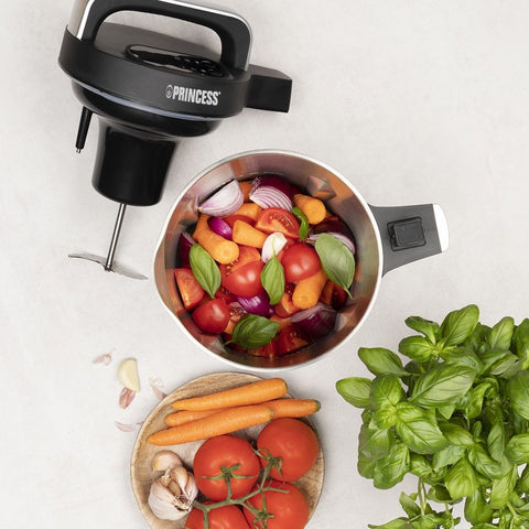 immagine-6-princess-robot-da-cucina-con-lama-in-acciaio-inox-2l-1000w-ean-8713016101082