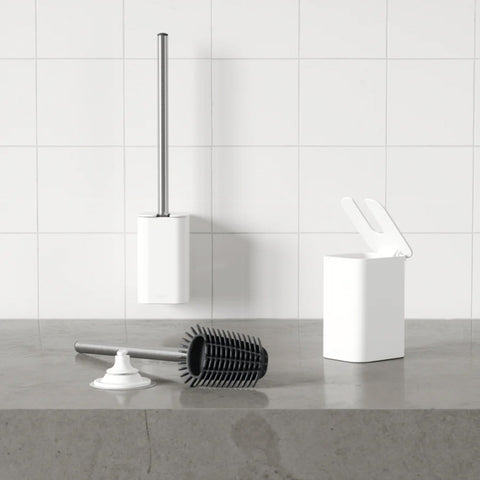 immagine-6-umbra-portascopino-da-parete-e-scopino-bianco-ean-028295405256
