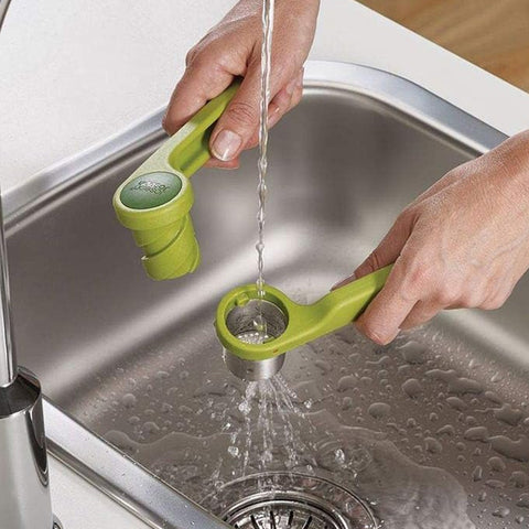 immagine-7-joseph-joseph-spremiaglio-in-plastica-e-acciaio-inox-ean-5028420201024
