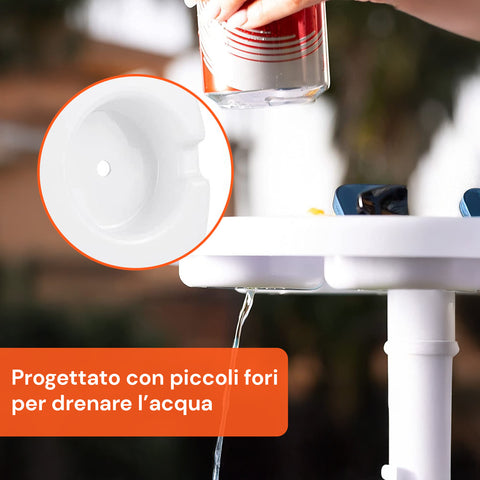 Tavolino per ombrellone con piccoli fori di drenaggio progettati per far scolare l'acqua piovana, ideale per uso esterno