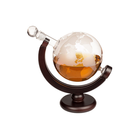 Glazen drankdecanter in de vorm van een globe met 2 glazen op een houten standaard, 850 ml