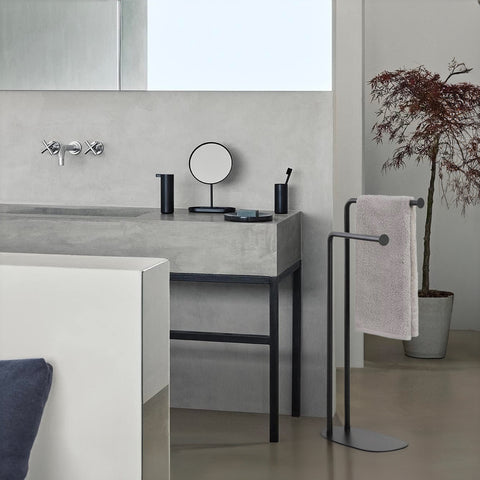 immagine-3-feridras-piantana-portasciugamani-2-bracci-in-acciaio-nero-30x805x17cm-ean-8056471554612