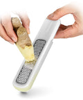 immagine-3-tescoma-grattugia-per-zenzero-con-filtro-ean-8595028400618