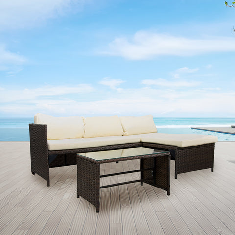 Set divano angolare da esterno Zendea SANTORINI posizionato su terrazza con vista mare, perfetto per area relax outdoor