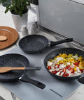 immagine-5-gmd-cookware-set-2-padelle-a-induzione-2028-cm-pietra-dura-ean-8055162571563